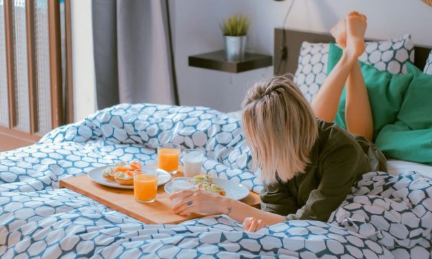 How to Sleep Better – 5 Tips for Creating a Better Sleep Environment